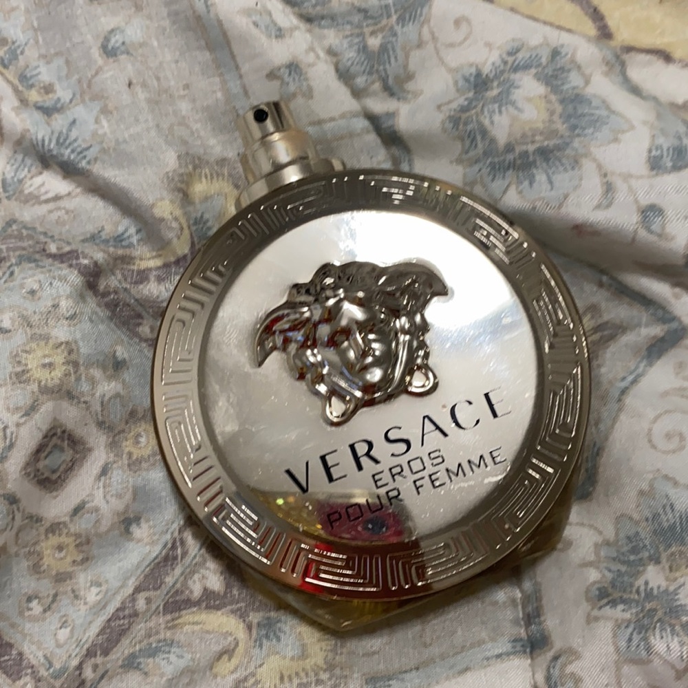 Versace perfume